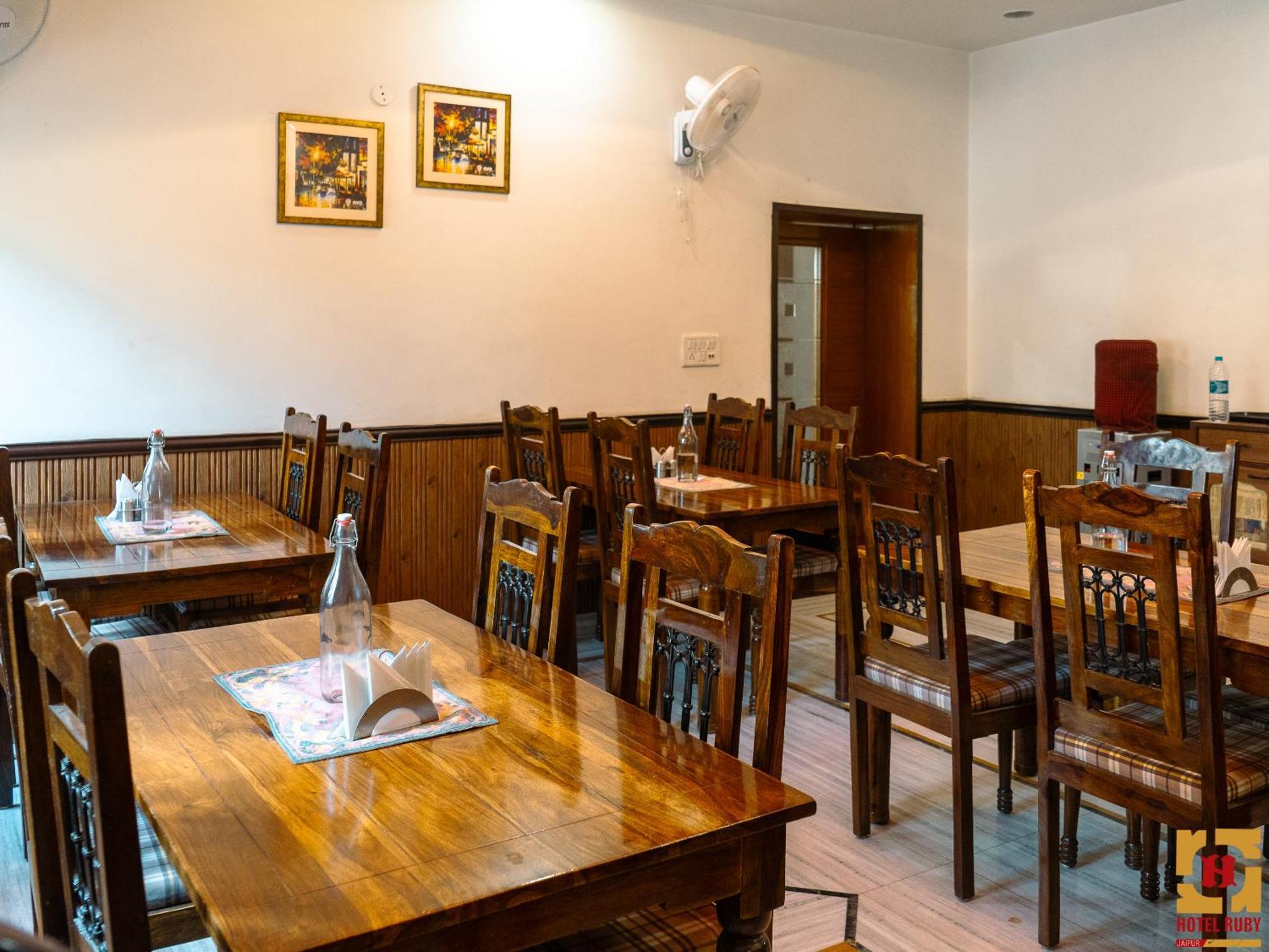 Hotel Ruby Divisione di Divisione di Jaipur Esterno foto