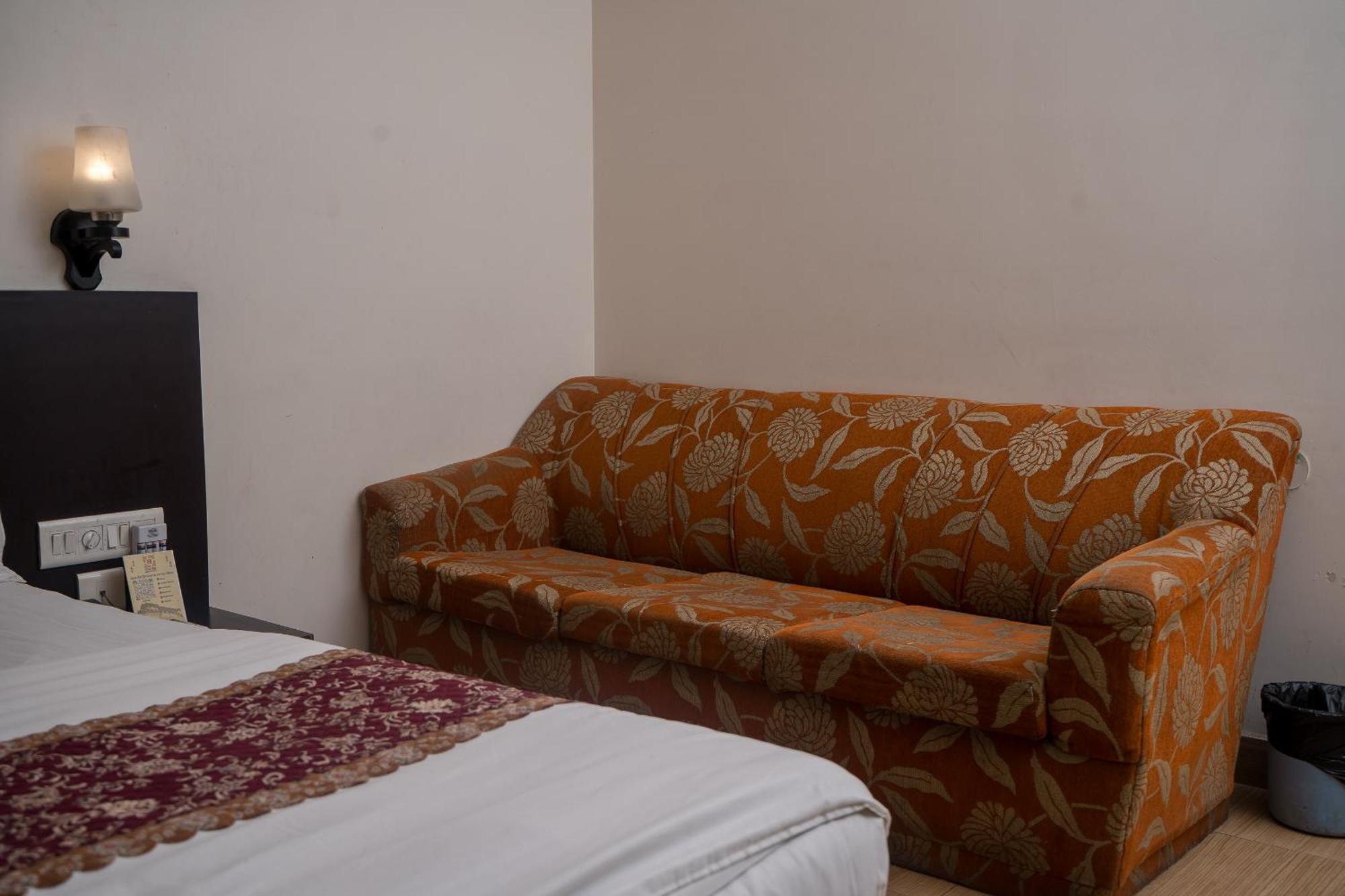 Hotel Ruby Divisione di Divisione di Jaipur Esterno foto